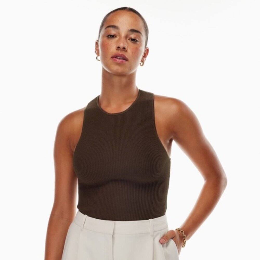 Aritzia Babaton Sculpt Knit Racer Tank Coffee Bean Brown Size L — Cropped